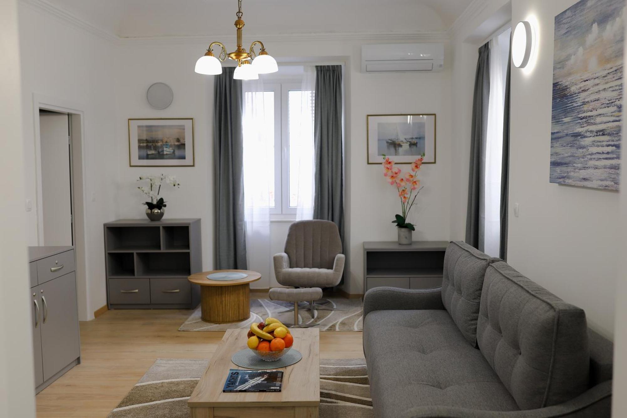 Anima Mea Old Town Apartments Ragusa Esterno foto